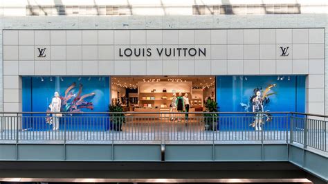 ceapest place to buy louis vuitton atlanta|louis vuitton atlanta mall.